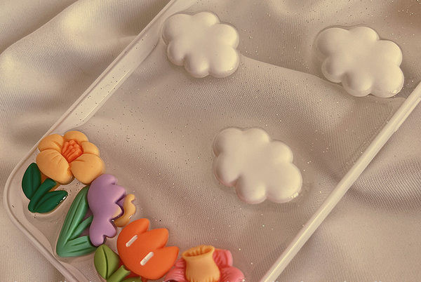 Silikoonist ümbris värvilise 3D prindiga