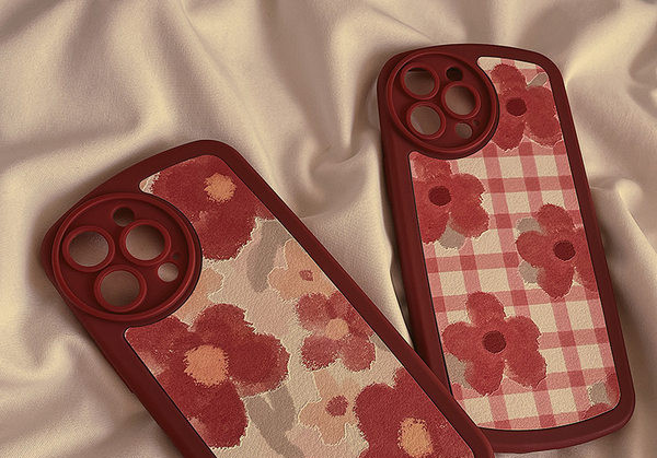 Husa din silicon cu model floral - iPhone