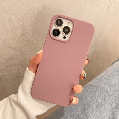 Tavaline silikoonist ümbris iPhone`ile