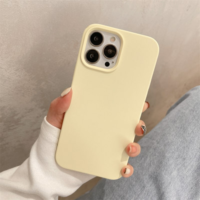 Tavaline silikoonist ümbris iPhone`ile