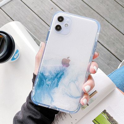 Silikoonist ümbris iPhone`ile sillerdavates värvides