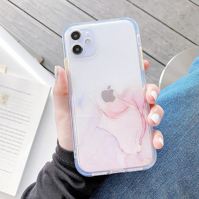 Silikoonist ümbris iPhone`ile sillerdavates värvides