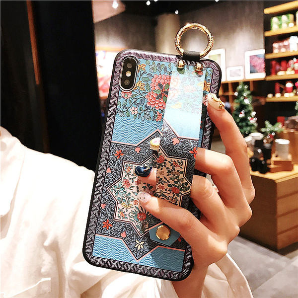 Virágmintás szilikon tok iPhone-hoz