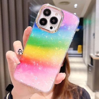 Värviline silikoonist ümbris iPhone`ile