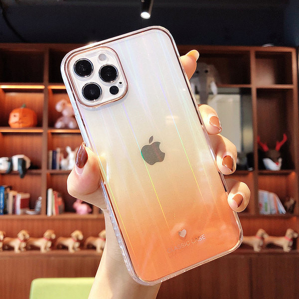 Silikoonist ümbris iPhone`ile sillerdavates värvides