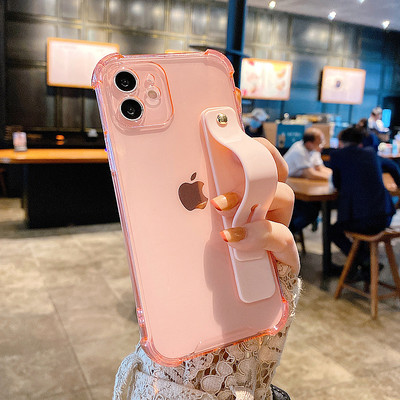 Ühevärviline silikoonist ümbris iPhone`ile