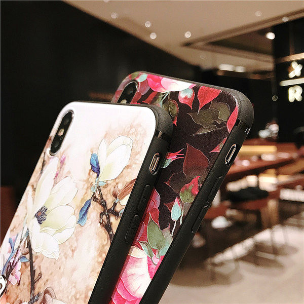 Πολύχρωμη θήκη για iPhone με λουλουδάτο μοτίβο
