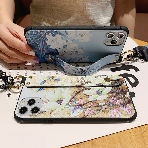 Maska za iPhone sa cvjetićima i natpisom