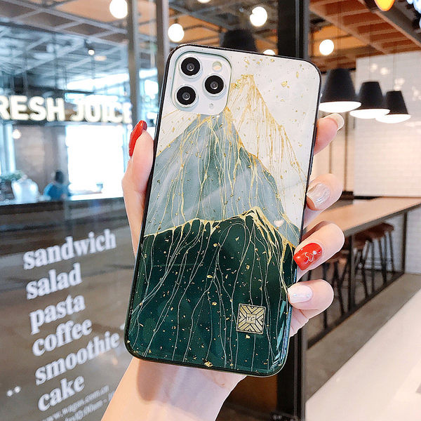 Särava efektiga silikoonümbris iPhone`ile