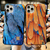 Värviline läikivate osakestega silikoonümbris iPhone`ile