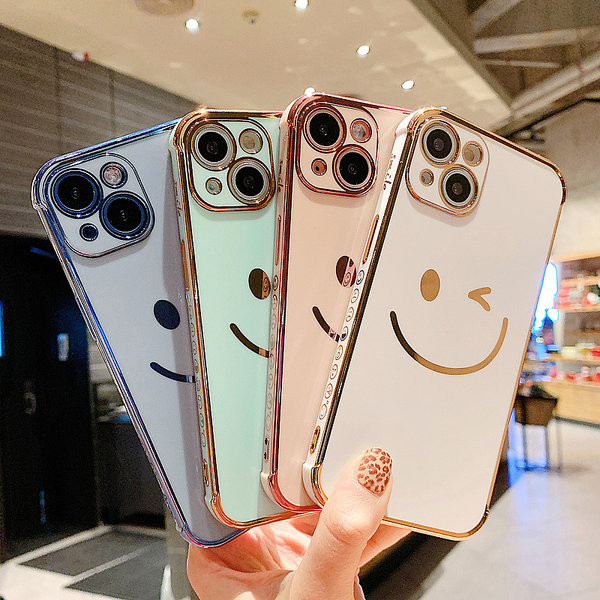 Husă din silicon pentru iPhone cu o față zâmbitoare