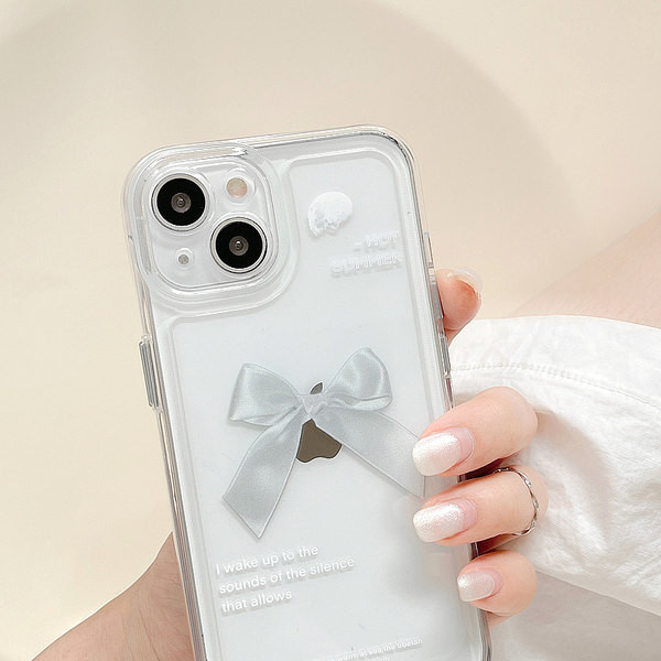 Läbipaistev silikoonist ümbris paelaga iPhone`ile