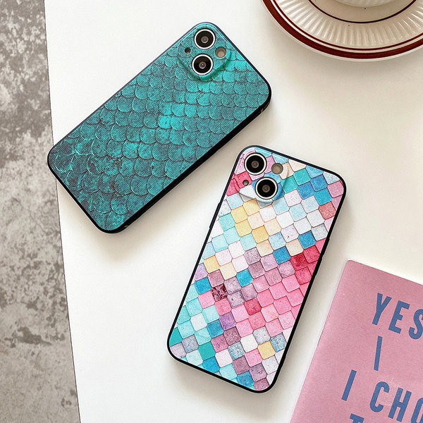 Модерен силиконов калъф в два цвята за  iPhone