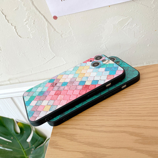 Модерен силиконов калъф в два цвята за  iPhone