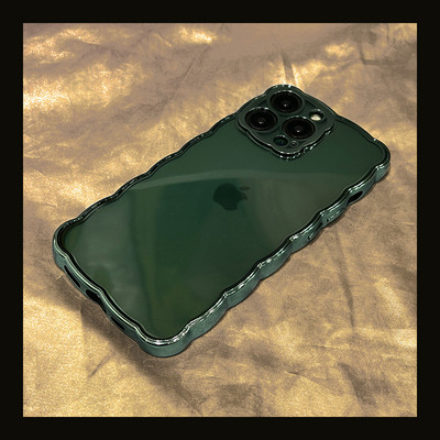 Silikoonist ümbris iPhone`ile mitut värvi