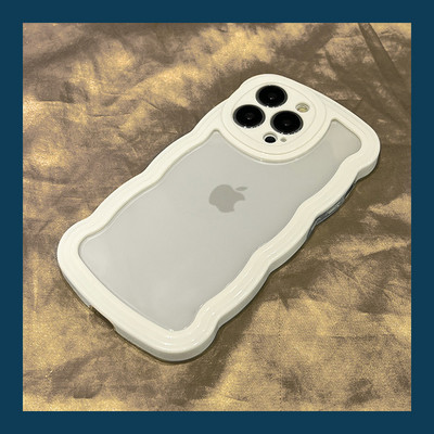 Gofreeritud silikoonist ümbris iPhone`ile