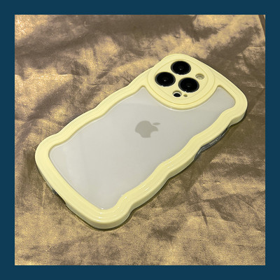 Gofreeritud silikoonist ümbris iPhone`ile