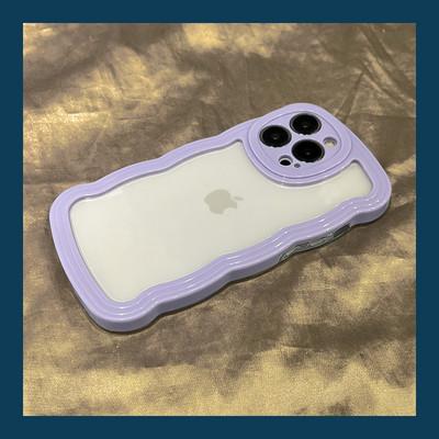 Gofreeritud silikoonist ümbris iPhone`ile