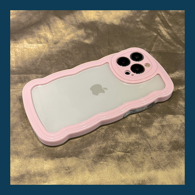 Gofreeritud silikoonist ümbris iPhone`ile