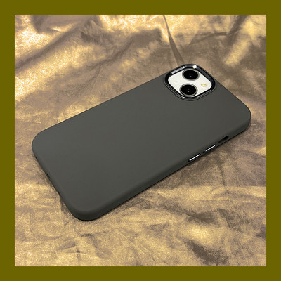 Silikoonist ümbris iPhone`ile