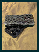 Reljeefne silikoonümbris iPhone`ile