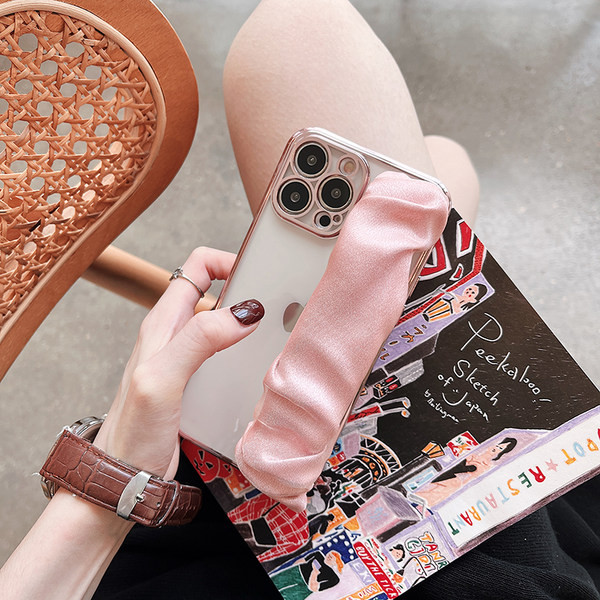 Sieviešu silikona maciņš priekš iPhone ar mežģīņu turētāju