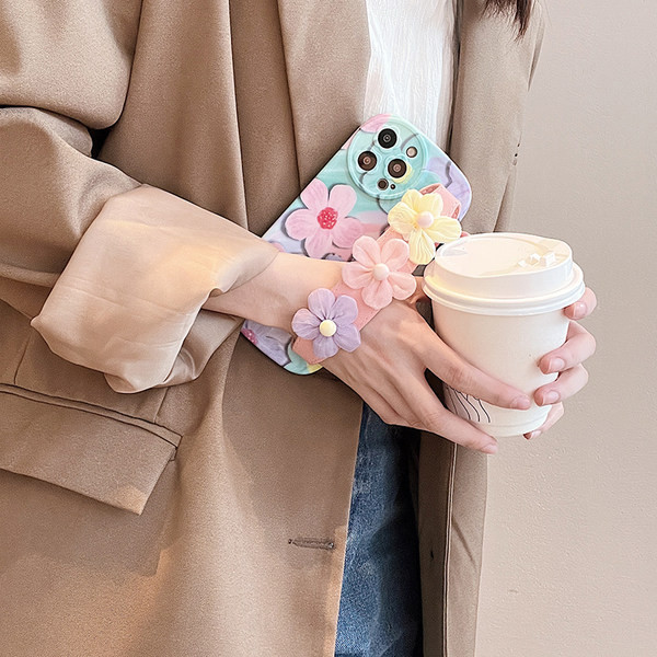 Husa moderna pentru iPhone cu suport si decor 3D cu motive florale