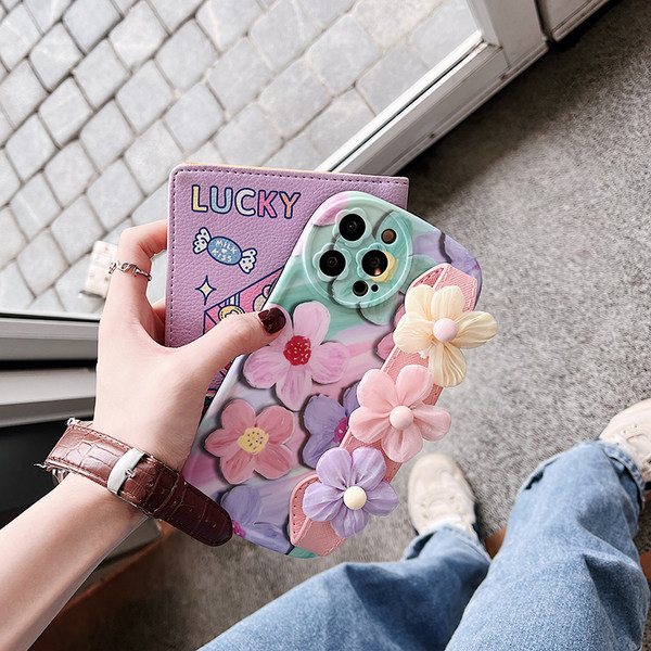 Husa moderna pentru iPhone cu suport si decor 3D cu motive florale