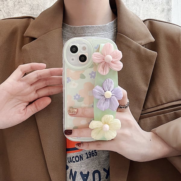 Силиконов калъф за iphone с 3D цветя