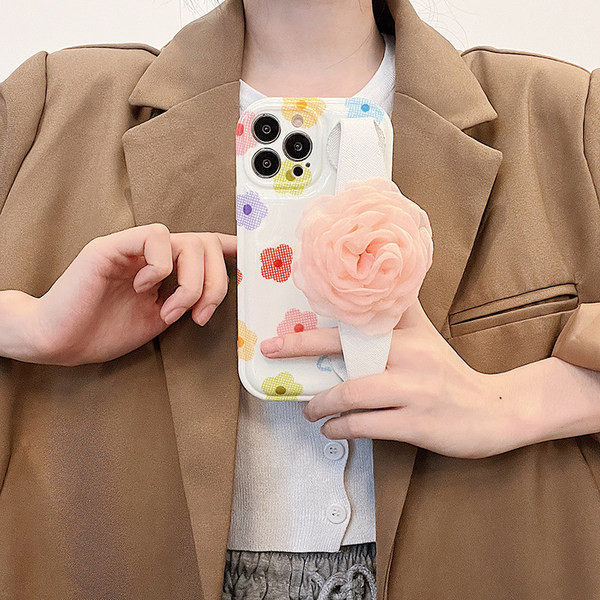 Husa din silicon cu suport si decor floral 3D pentru iPhone