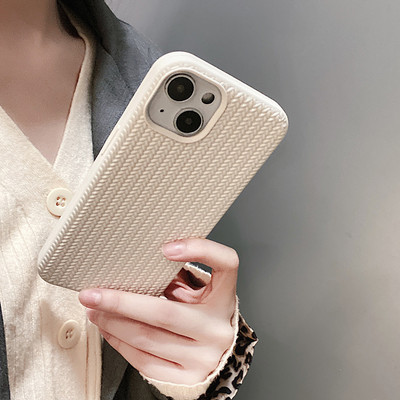 Силиконов релефен калъф за iPhone