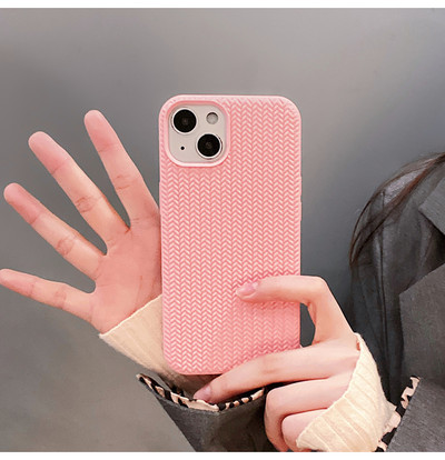 Силиконов релефен калъф за iPhone