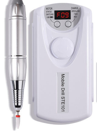 Elektriskā klusā nagu vīle ar vairākiem stiprinājumiem