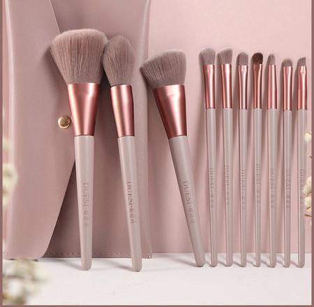 Set četkica za šminkanje - različiti modeli