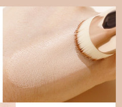 Pensula pentru aplicarea fondului de ten