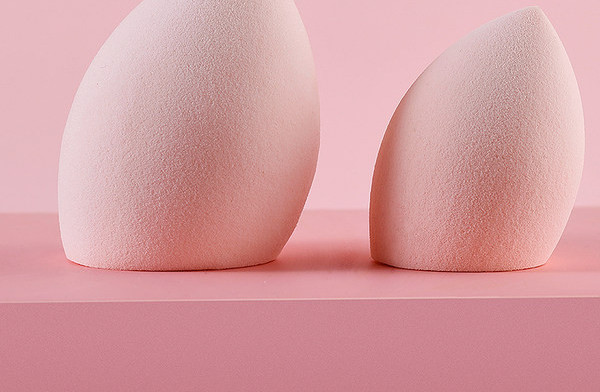 Burete moale pentru aplicarea machiajului