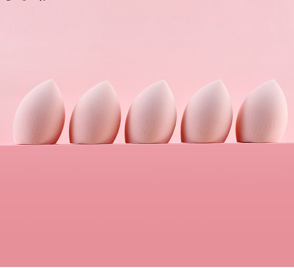 Burete moale pentru aplicarea machiajului