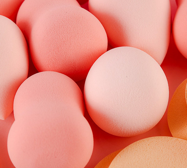 Set pierde pentru aplicarea machiajului