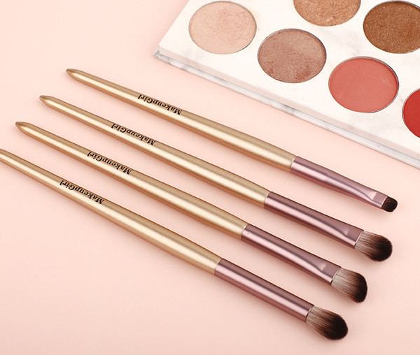 4 ēnu otu komplekts