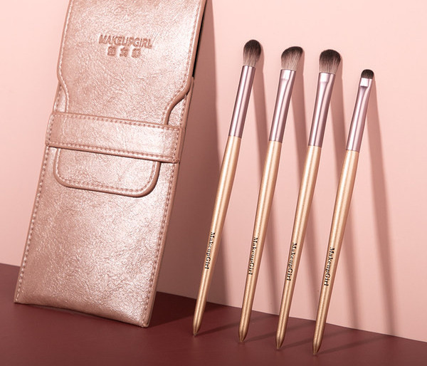 4 ēnu otu komplekts