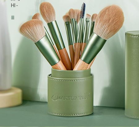 Kompletan set kistova za šminku - 13 komada