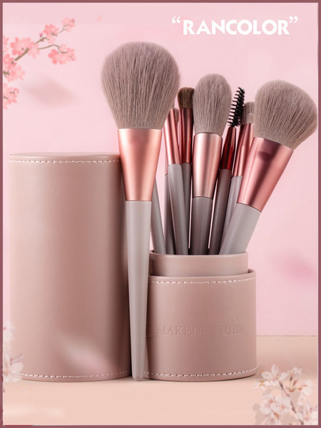 Set četkica za šminkanje s kompletom ili kutijom