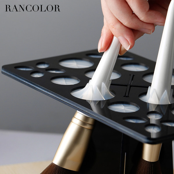 Plastični stalak za četke za šminku