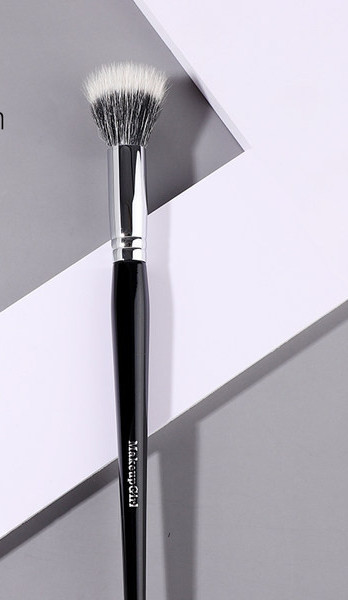 Drveni kist za rumenilo