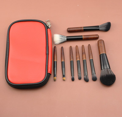 Mini makeup kistovi 9 komada u setu