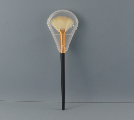 Ota vaigu sārtuma un pūdera uzklāšanai