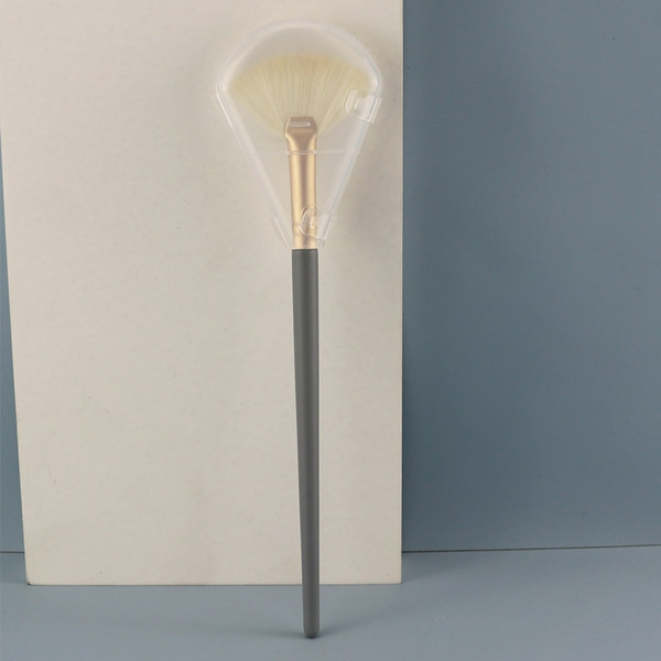 Ota vaigu sārtuma un pūdera uzklāšanai