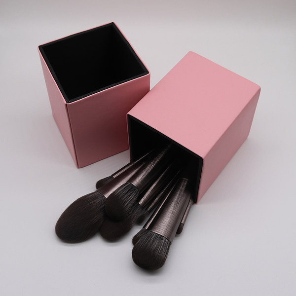 Kutija od umjetne kože za odlaganje četkica