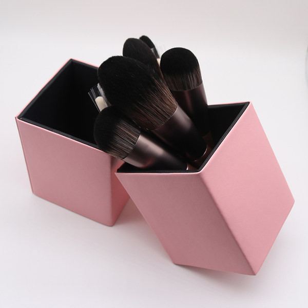 Kutija od umjetne kože za odlaganje četkica