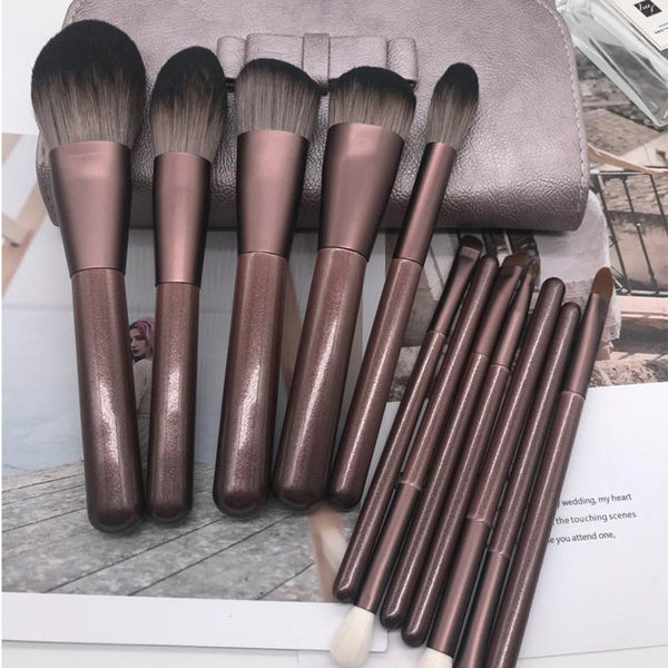 Set pensule de machiaj 12 piese